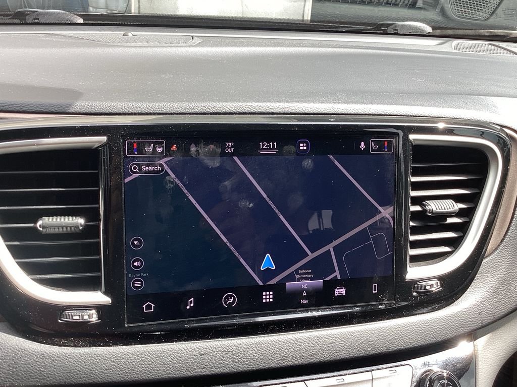 Used 2022 Gray Chrysler LX image 27