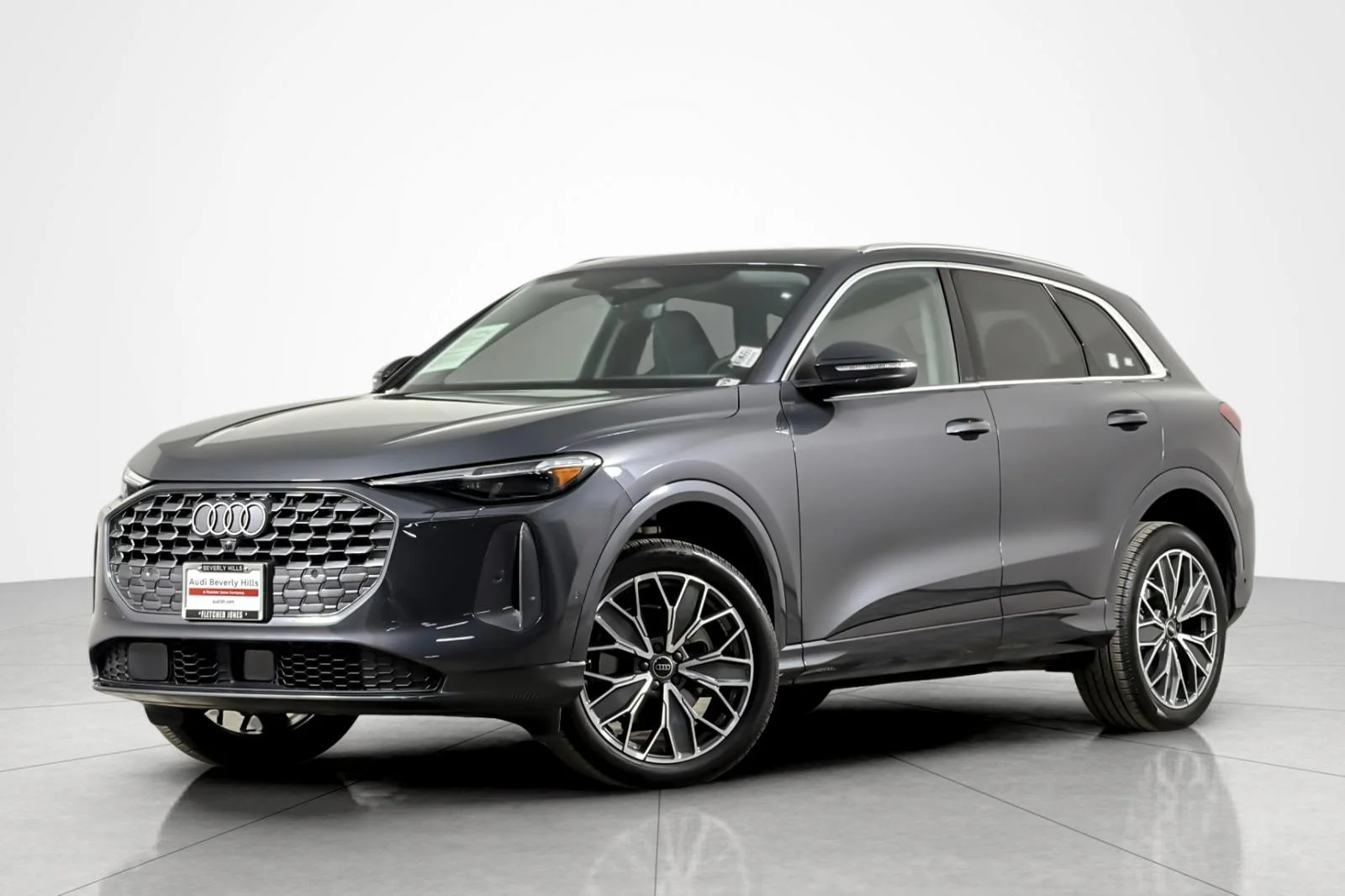 Used 2025 Tambora Gray Metallic Audi Premium Plus 2.0 TFSI quattro image 1