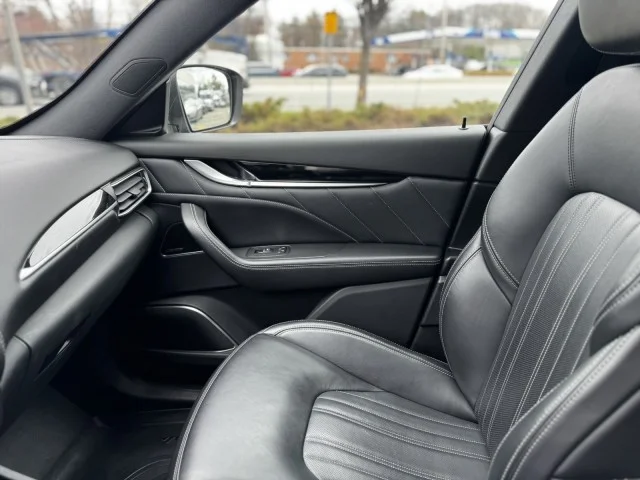 Used 2023 Grigio Maratea Metallic Maserati GT ~ Comfort & Convenience Package !! CPO ELEGIBLE !! image 18
