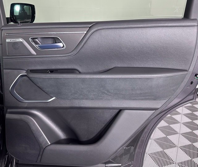 New 2027 Silver INFINITI LUXE image 26
