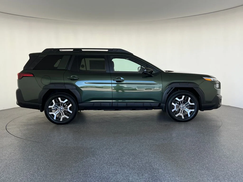 New 2026 DEEP EMERALD GREEN PEARL Subaru Touring XT image 2