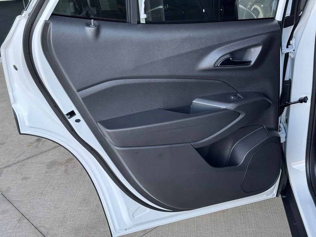 2026 Chevrolet Trax LT - Photo 20