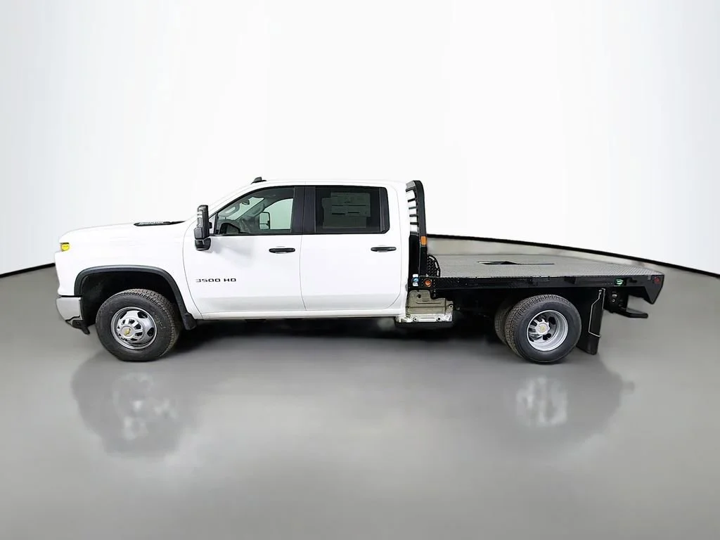 New 2026 Summit White Chevrolet Work Truck image 8