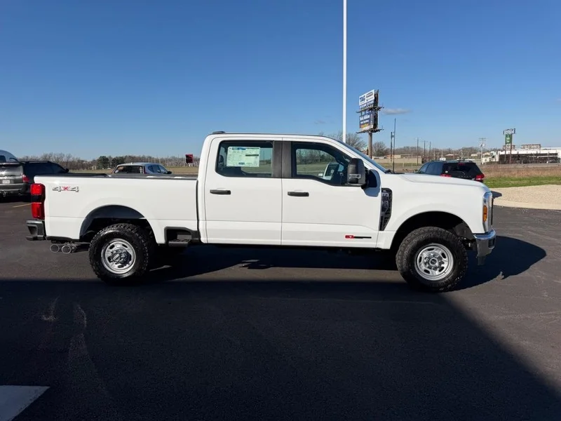 New 2026 Oxford White Ford F-250® XL image 5