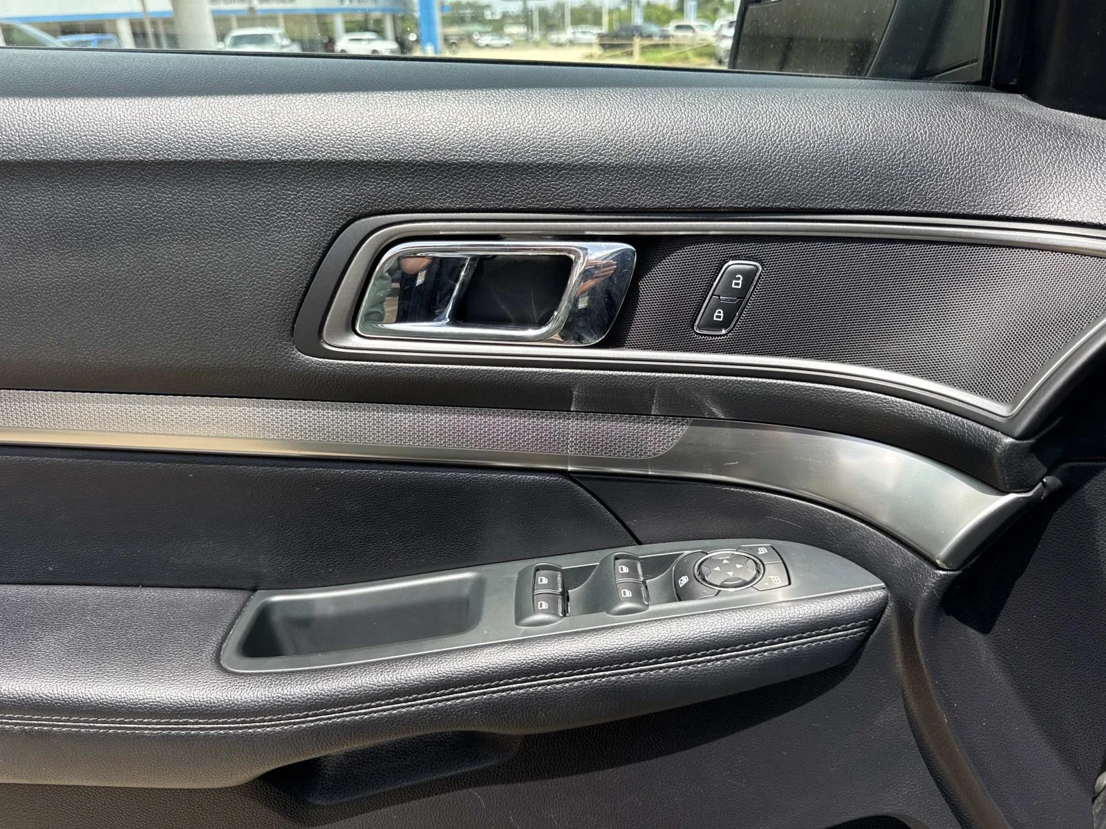 Used 2019 Blue Ford XLT image 19