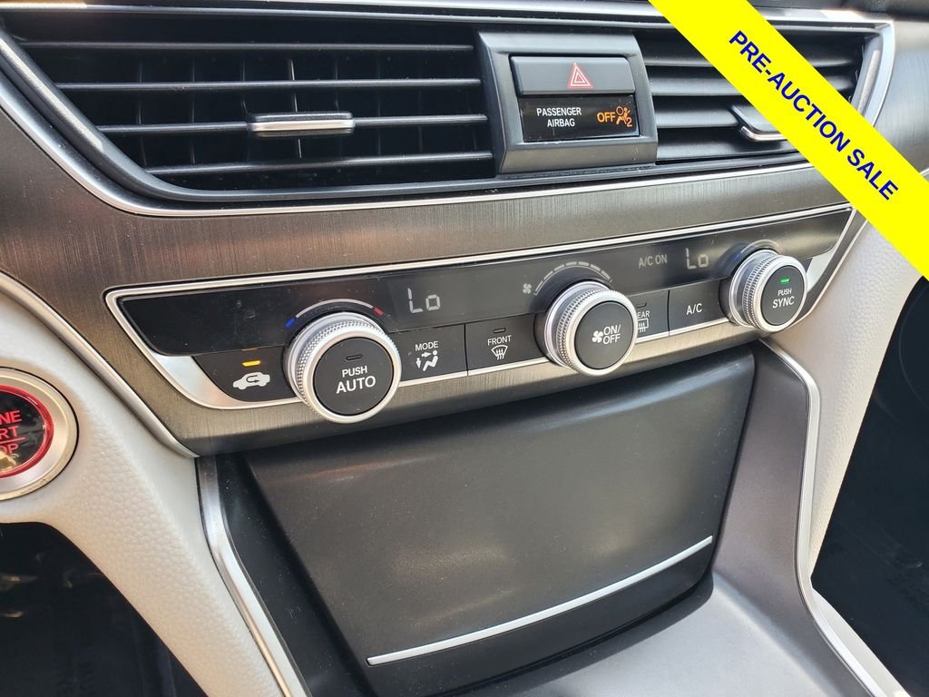 Used 2021 White Honda LX image 28