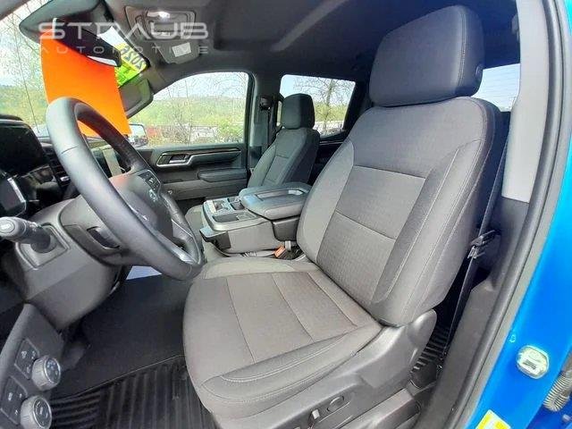 Used 2026 Riptide Blue Metallic Chevrolet RST image 37