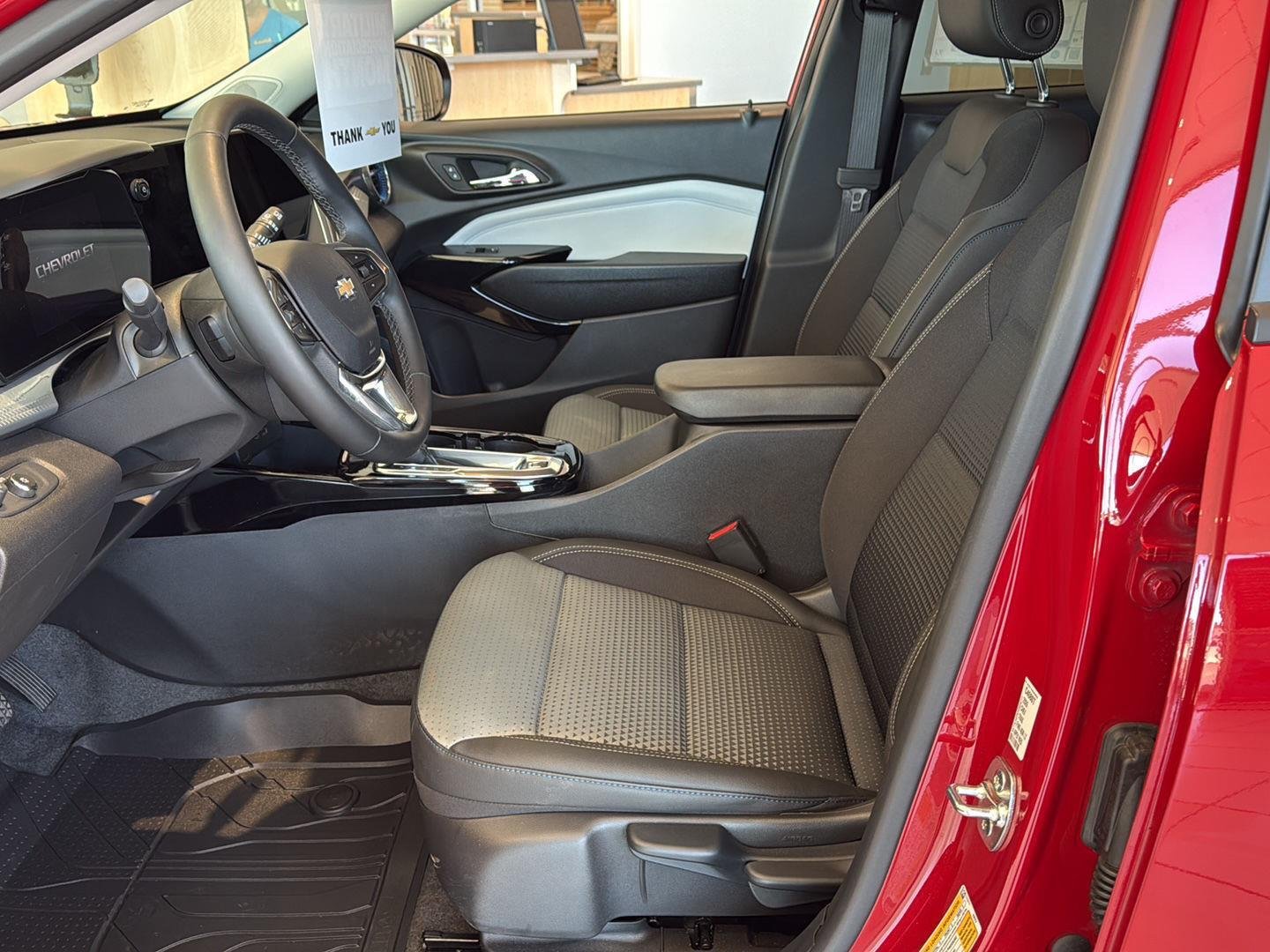 2026 Chevrolet Trax LT - Photo 6