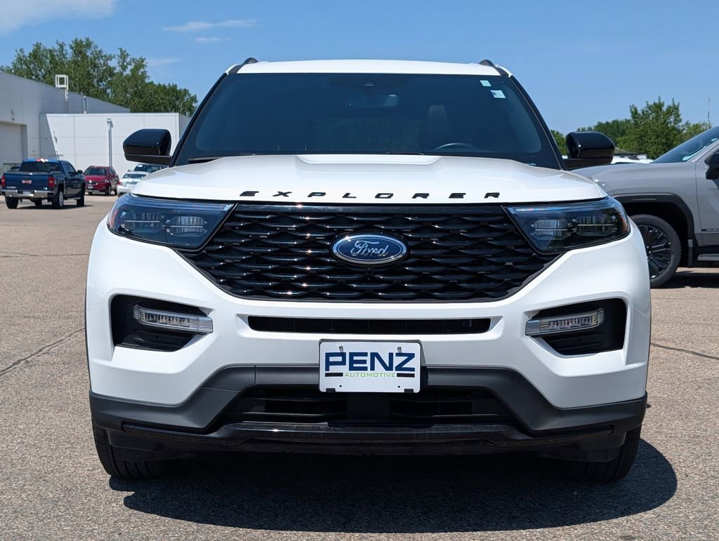 Used 2024 Ford Explorer ST Line with VIN 1FMSK8KH3RGA09733 for sale in Rochester, Minnesota