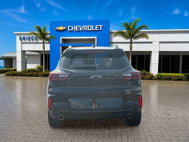 New 2026 Mosaic Black Metallic Chevrolet RS image 5
