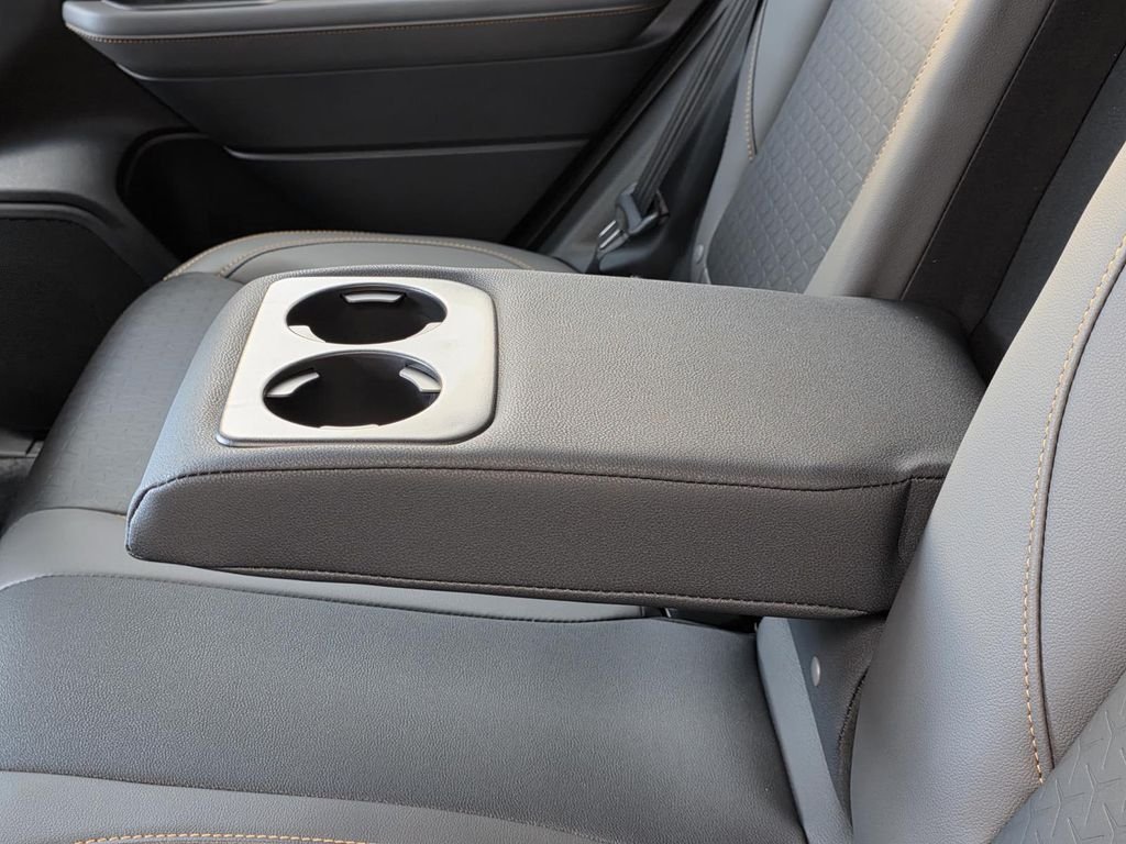 New 2026 CRYSTAL WHITE PEARL Subaru Wilderness image 14