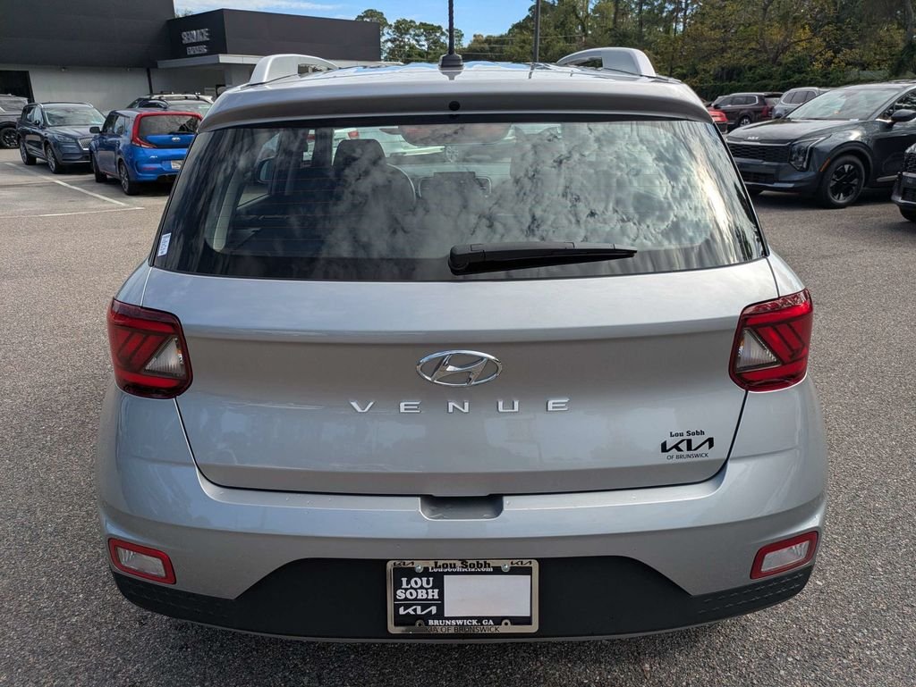 Used 2026 Silver Hyundai SEL image 5