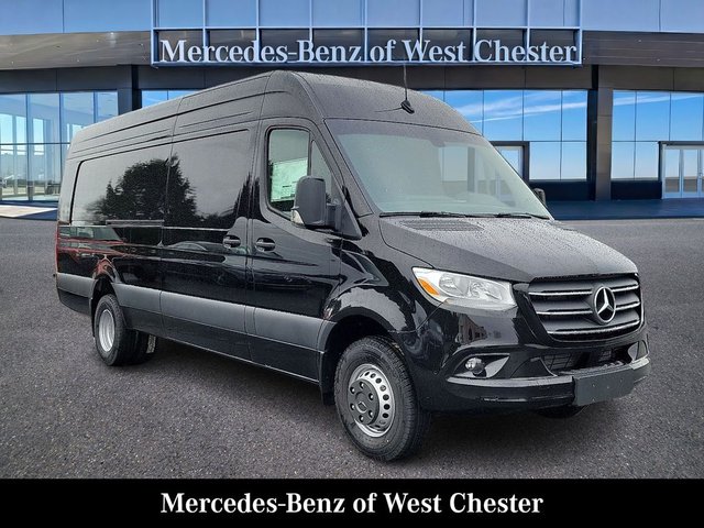 2024 Mercedes-Benz Sprinter 3500 Cargo 170 WB