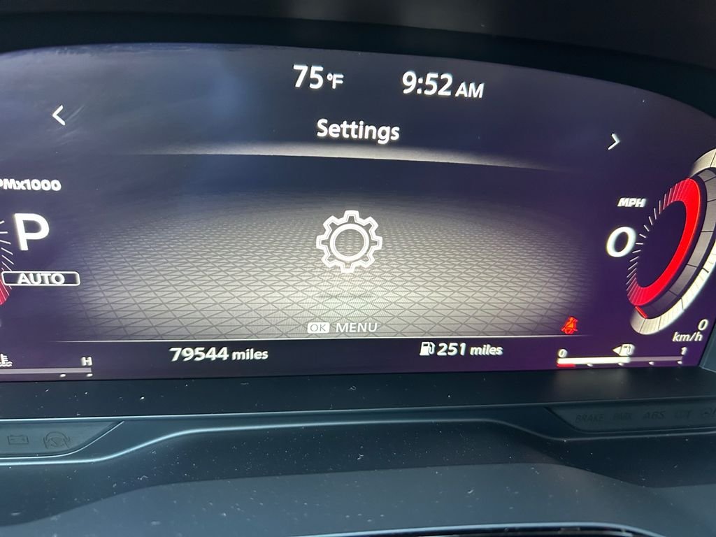2023 Nissan Pathfinder Platinum - Photo 10
