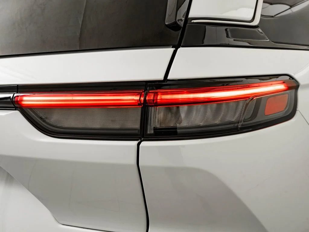 Used 2022 Bright White Clearcoat Jeep 4xe image 9