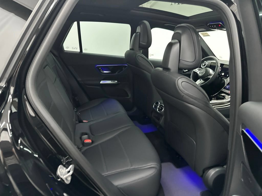 New 2026 Black Mercedes-Benz GLC 300 image 55