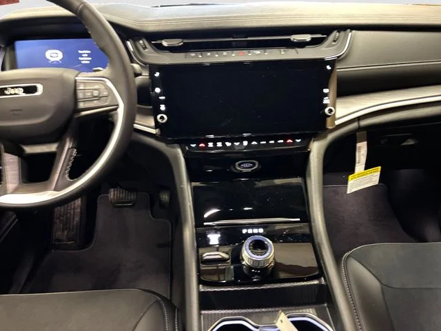 New 2026 Red Jeep Altitude image 12