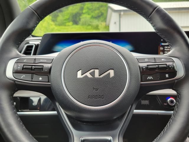 Certified Used 2023 Black Kia X-Pro Prestige image 12