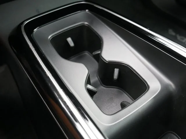 Used 2023 Deep Black Volkswagen Pro S image 32
