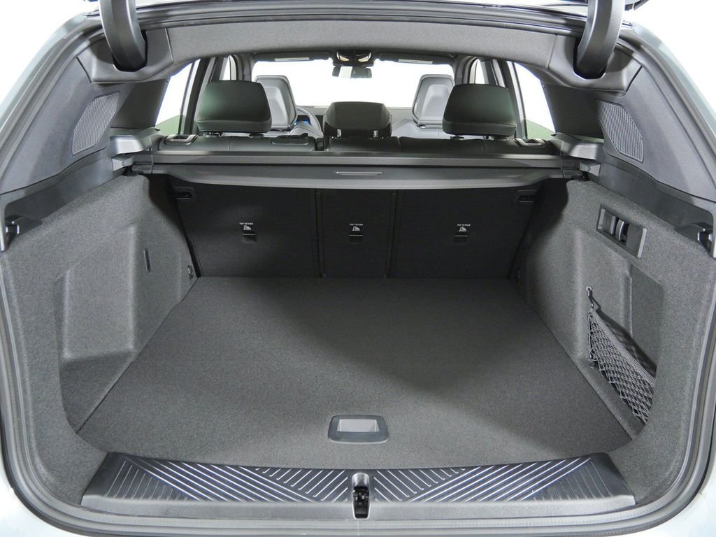Used 2026 Brooklyn Grey Metallic BMW 30 xDrive image 29