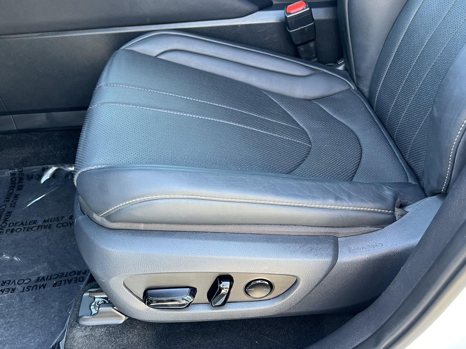Used 2024 Wind Chill Pearl Lexus TX 500h F SPORT Premium image 29