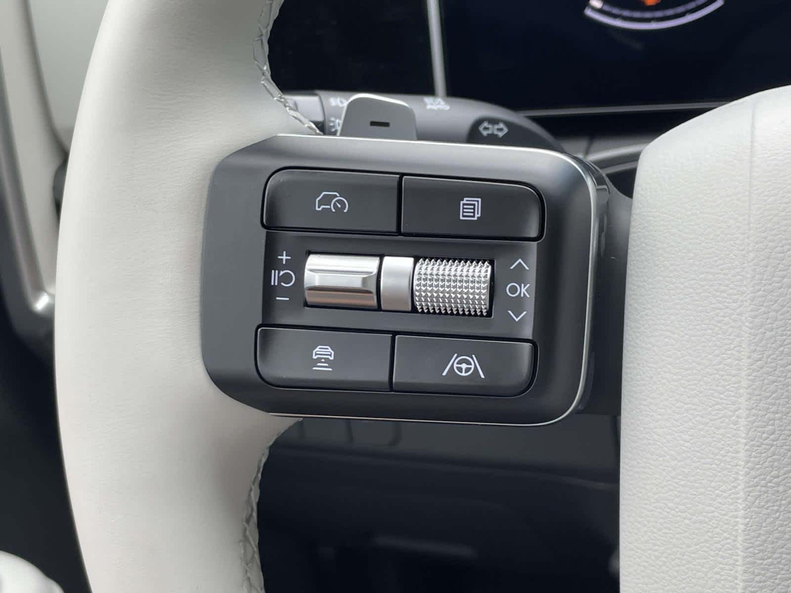 New 2027 Atlantis Blue Hyundai SEL image 31