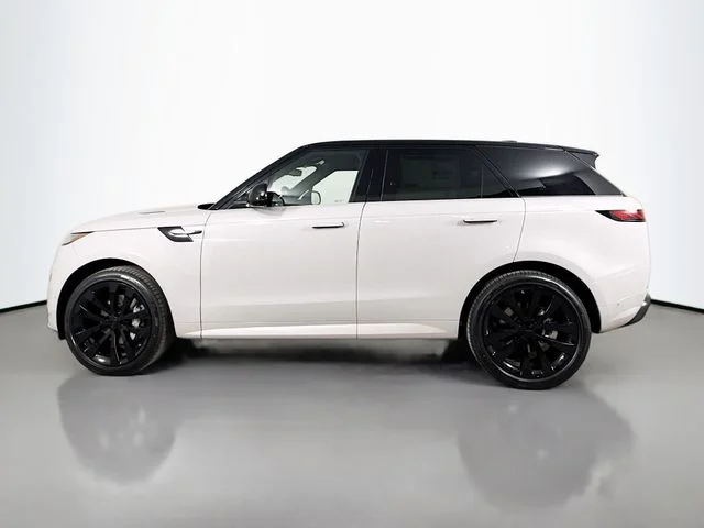 New 2026 Borasco Grey Metallic Land Rover Dynamic SE image 8
