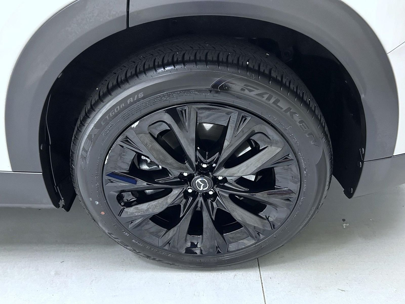 Used 2025 Silver Mazda Premium image 23