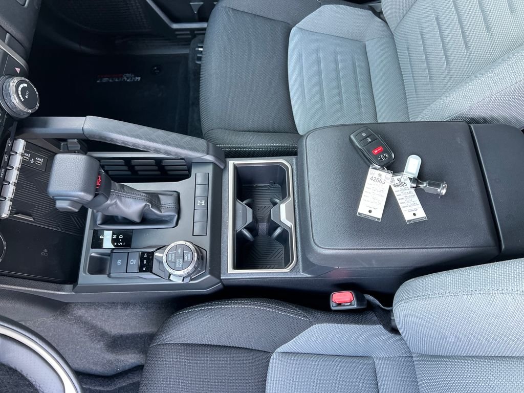 2025 Toyota 4Runner TRD Off-Road - Photo 26