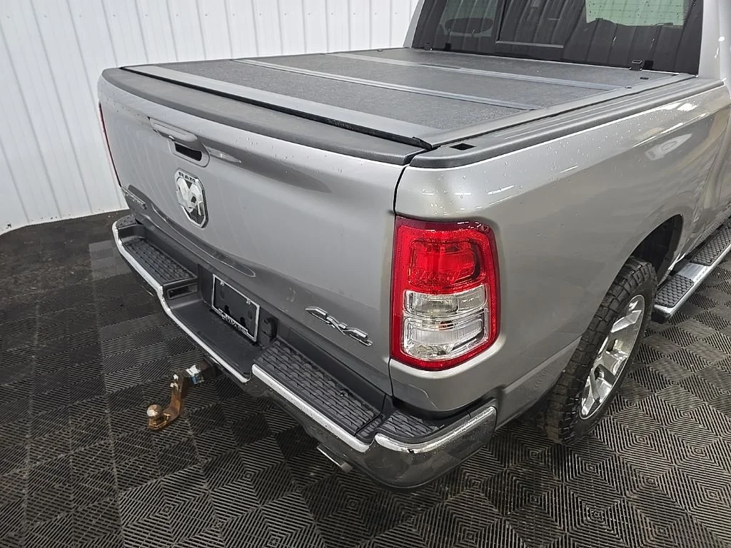 Used 2021 Silver Ram Big Horn/Lone Star image 11