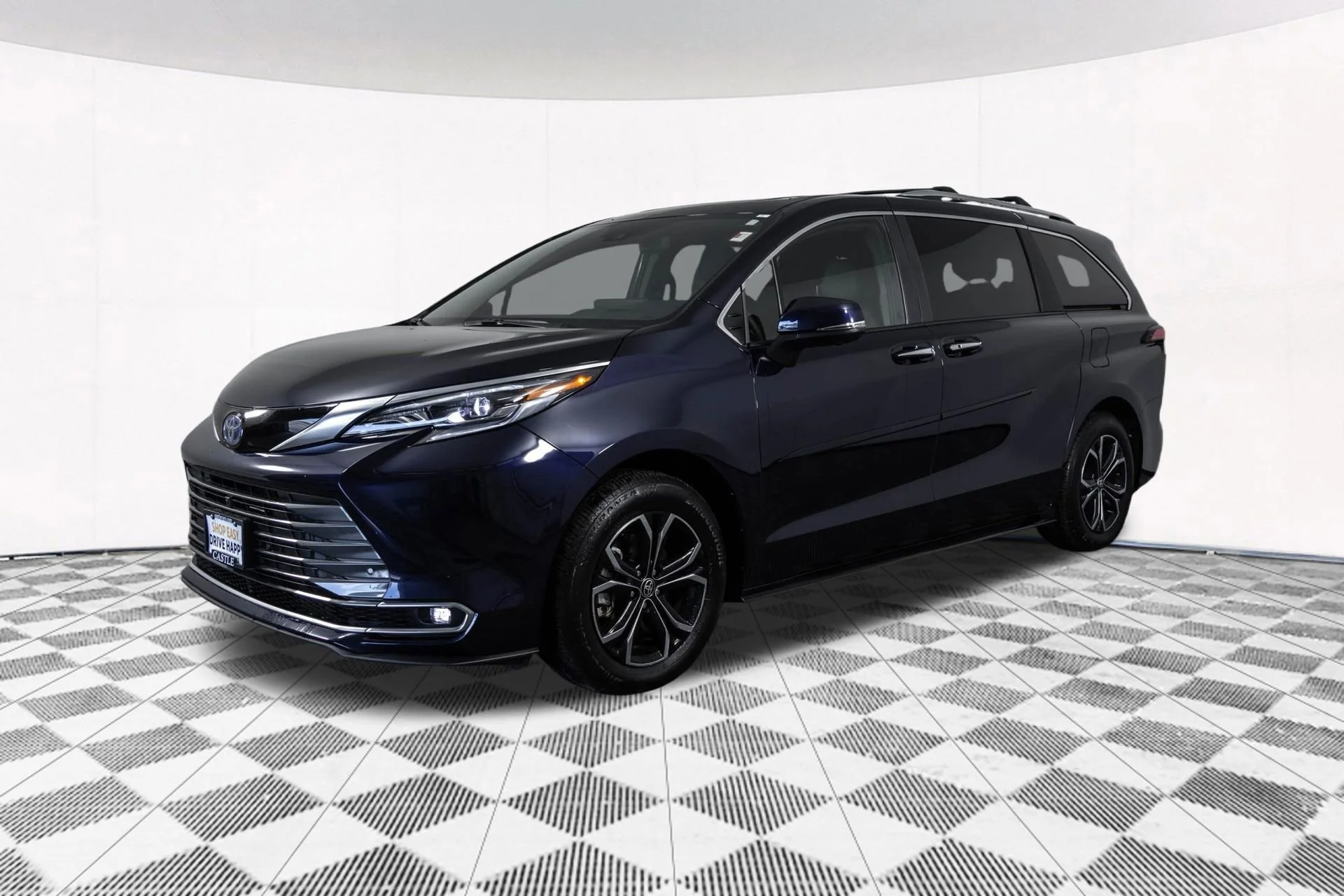 Used 2025 Blue Toyota Platinum image 13