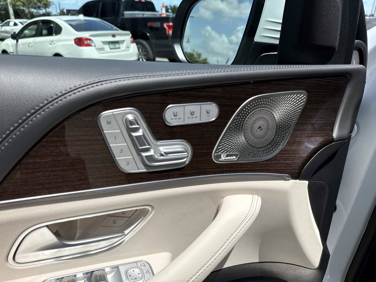 Used 2026 Moonlight White Mercedes-Benz 350 image 18