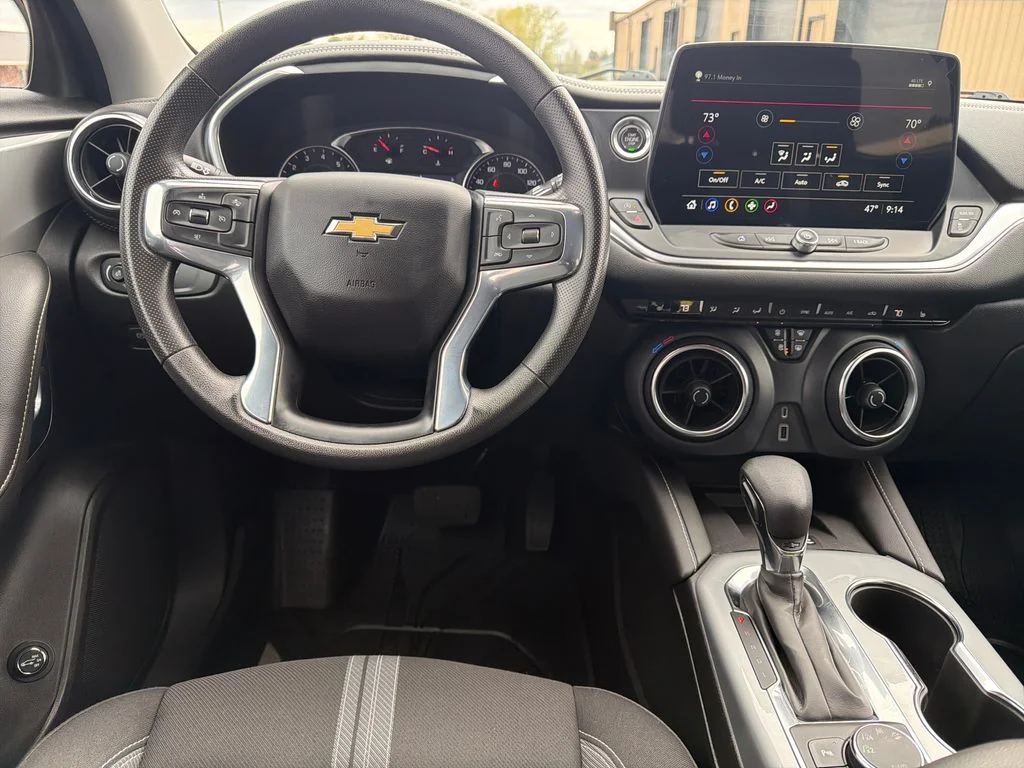 Used 2023 Gray Chevrolet LT image 13