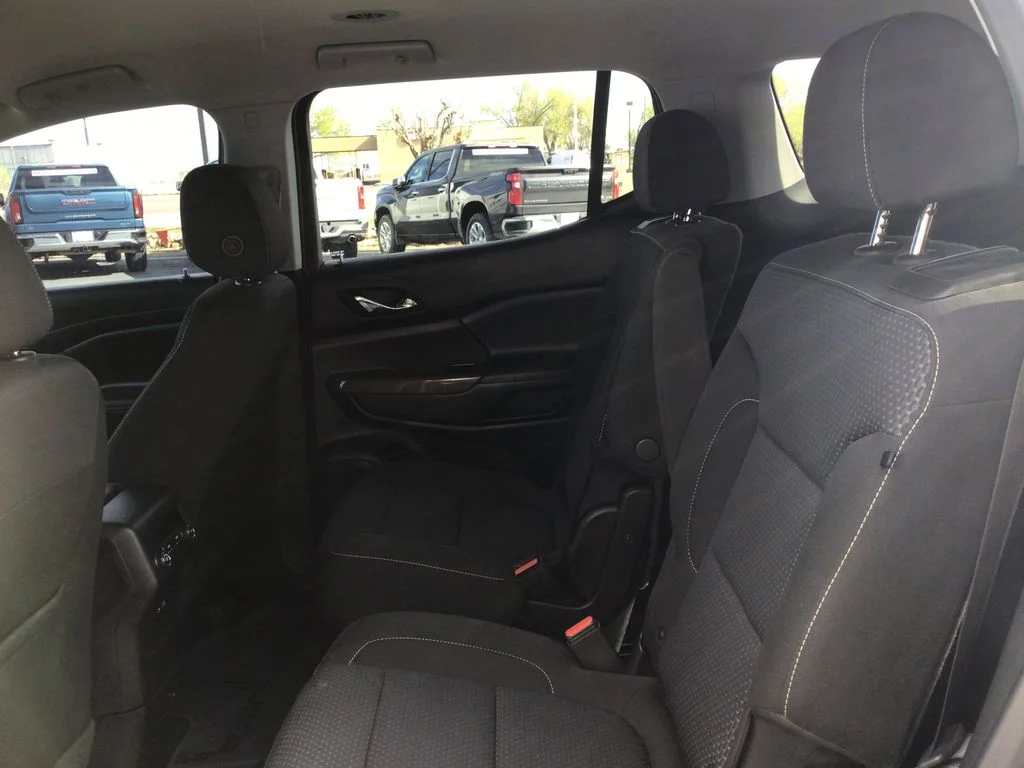 Used 2021 Satin Steel Metallic GMC SLE image 9