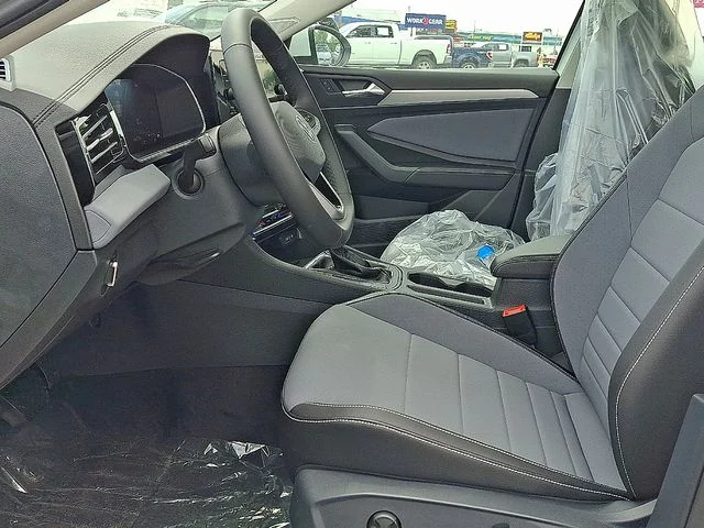 New 2026 White Volkswagen 1.5T SE image 12