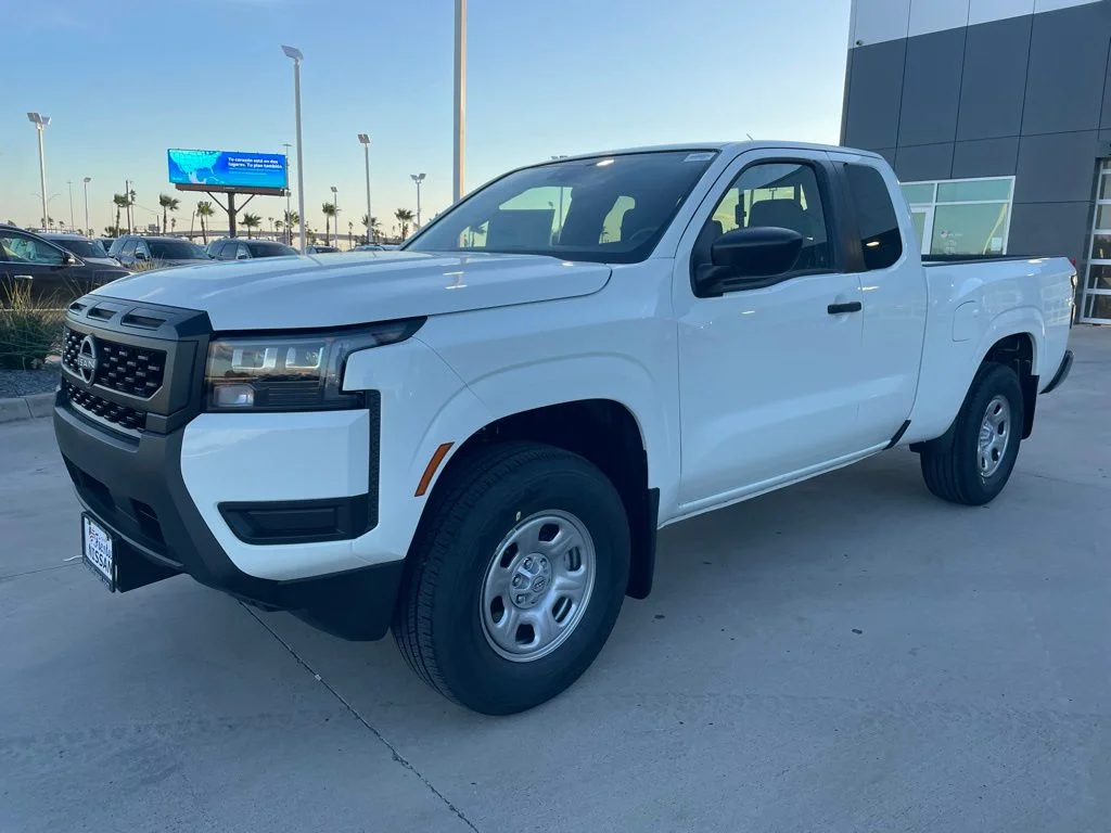 2026 Nissan Frontier S - Photo 6
