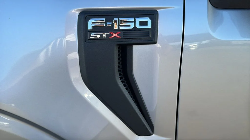 Certified Used 2021 Iconic Silver Metallic Ford XL image 7