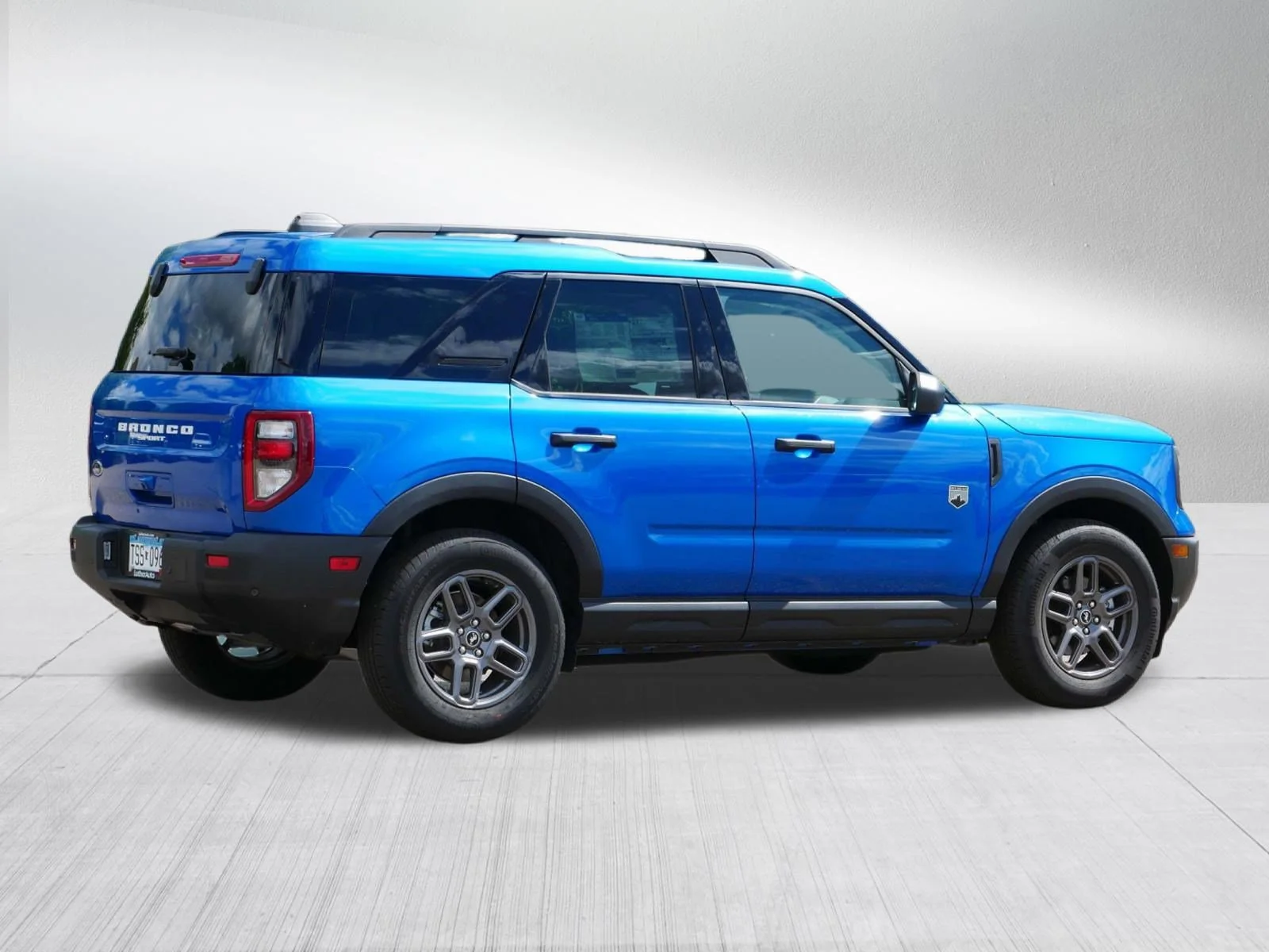 New 2025 Velocity Blue Metallic Ford Big Bend image 3