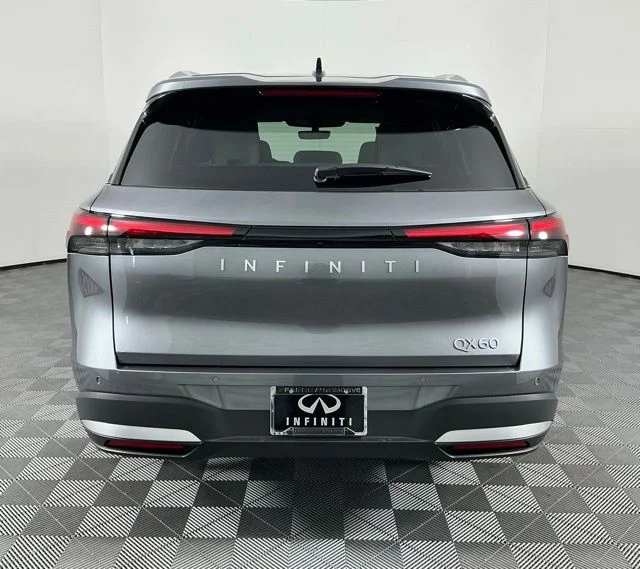 New 2027 Graphite Shadow INFINITI LUXE image 5