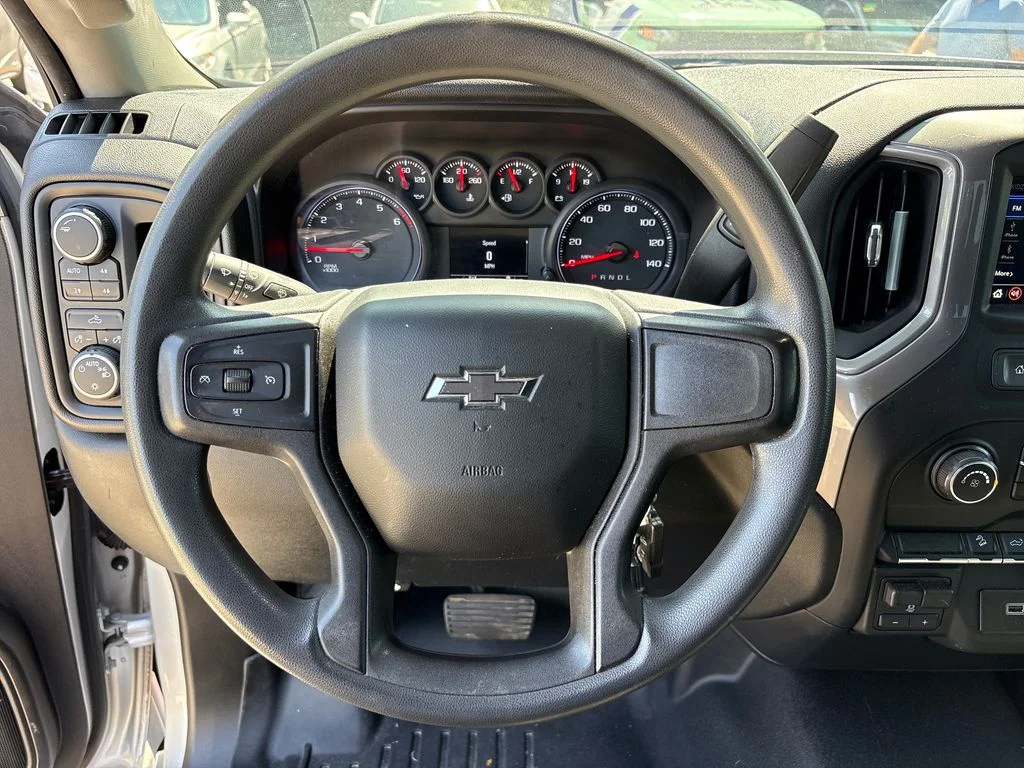 Used 2019 Silver Chevrolet Custom Trail Boss image 17