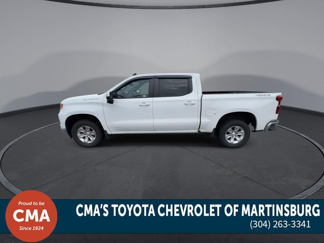 Used 2023 Summit White Chevrolet LT image 5