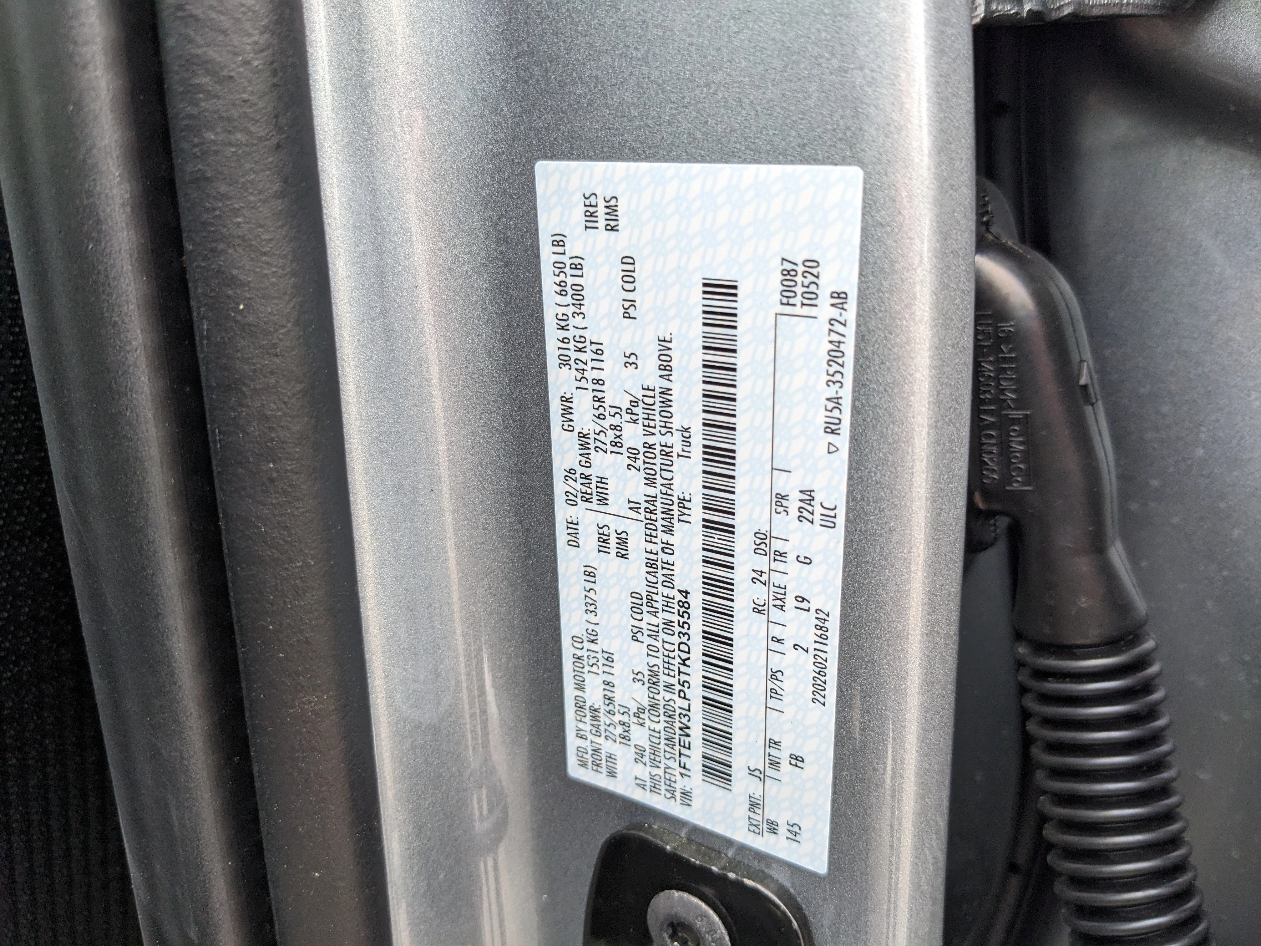 New 2026 Iconic Silver Metallic Ford XLT image 32