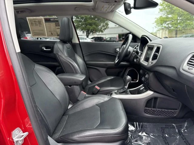 Used 2019 Red Jeep High Altitude image 16