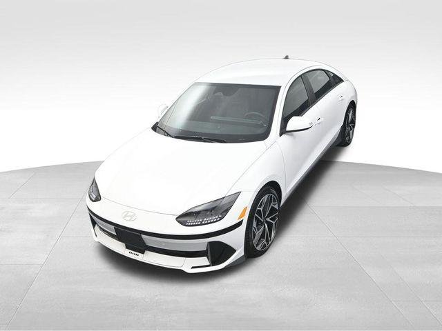 New 2025 White Hyundai SEL image 23