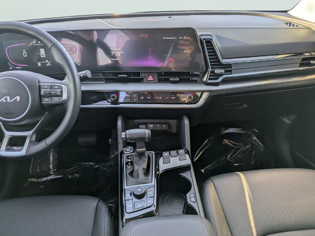 Used 2025 White Kia EX image 13