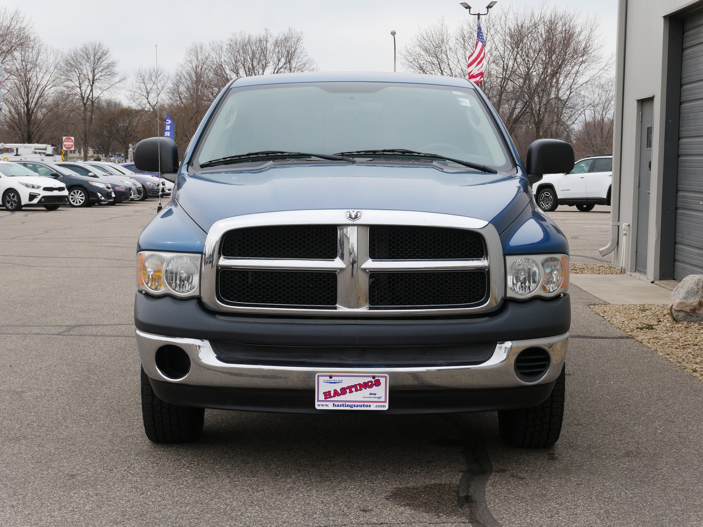 Used 2005 Blue Dodge  image 8
