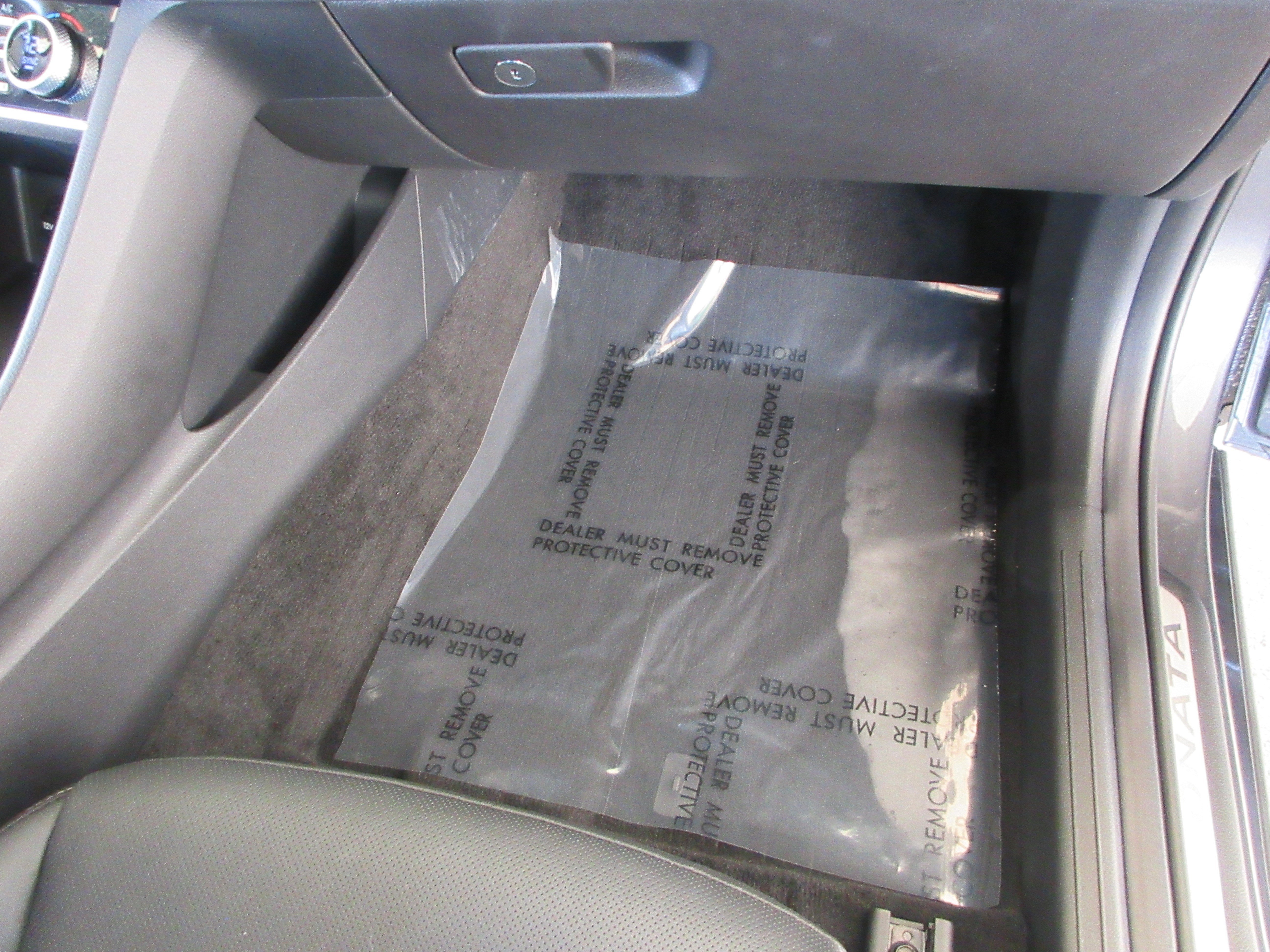 Used 2023 Portofino Gray Hyundai Limited image 29