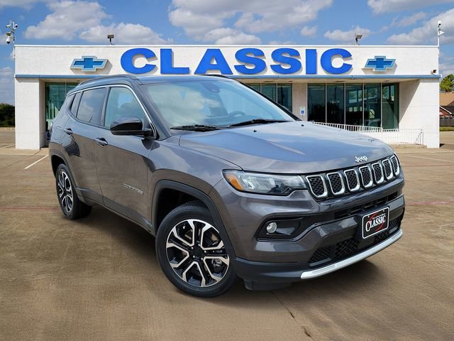 2023 Jeep Compass Limited 4X4's photo