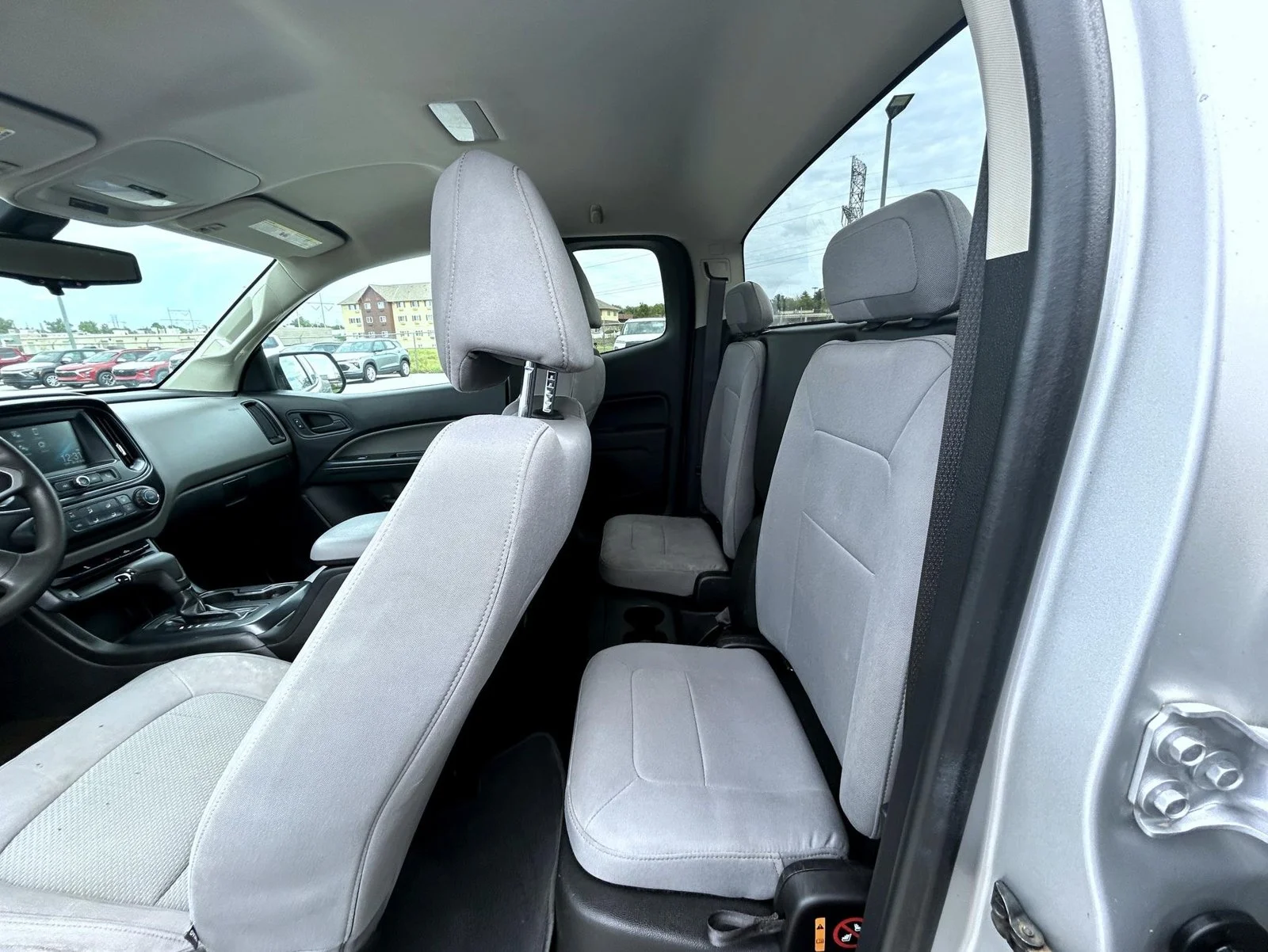 Used 2017 Silver Chevrolet Work Truck image 19