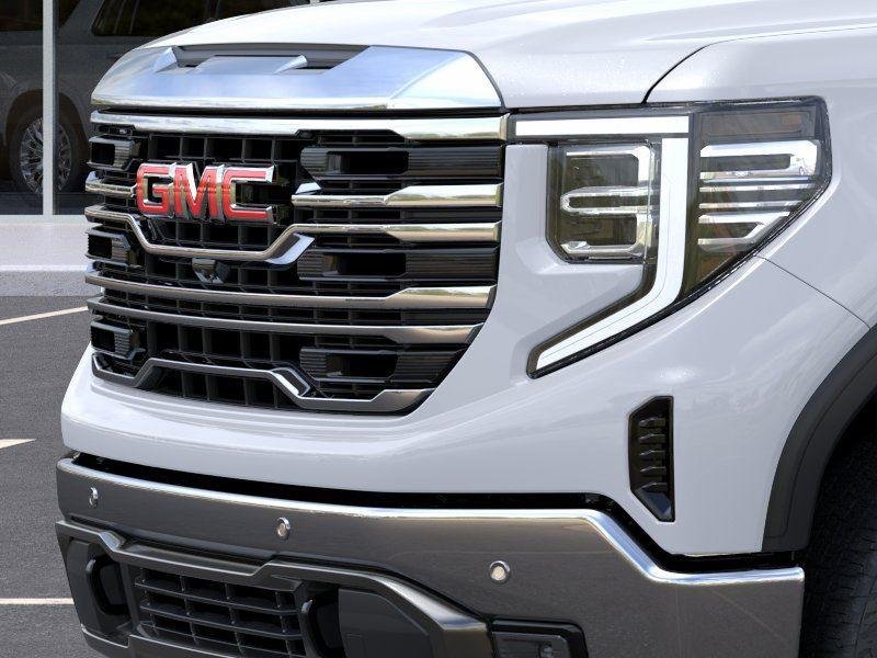 New 2026 Glacier White Tricoat GMC SLT image 13